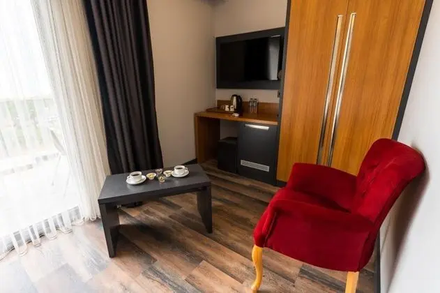Suite Oda Balkonlu, Deniz Manzaralı, Balkonlu