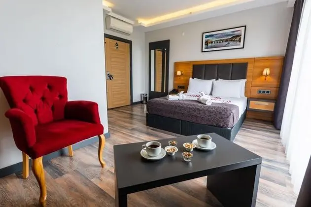 Suite Oda Balkonlu, Deniz Manzaralı, Balkonlu