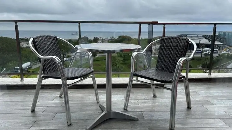 Suite Oda Balkonlu, Deniz Manzaralı, Balkonlu
