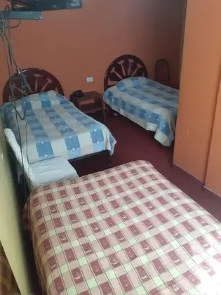 Üç Kişilik Oda