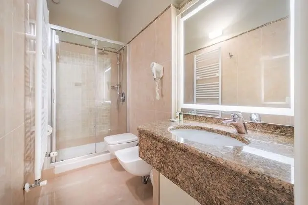 Superior Üç Kişilik Oda