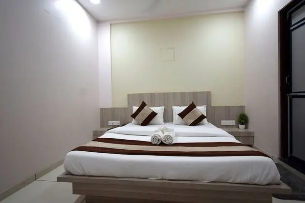 Deluxe Ac Rooms