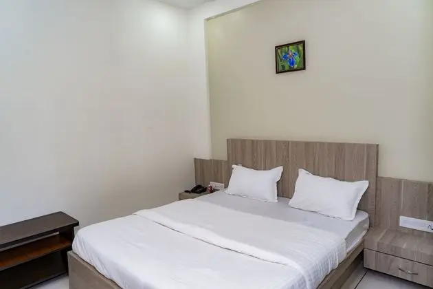 Deluxe Ac Rooms