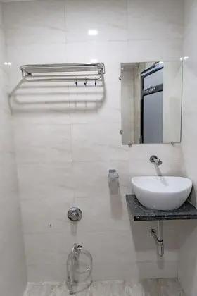 Three Bed AC Room