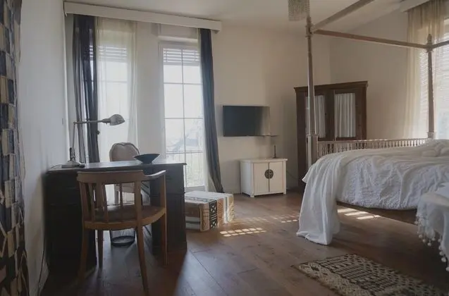 Süit, 2 Yatak Odası (West Wing)