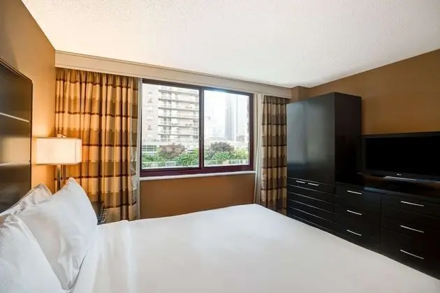 Süit, 1 En Büyük (King) Boy Yatak ve Çekyat (2 Room)