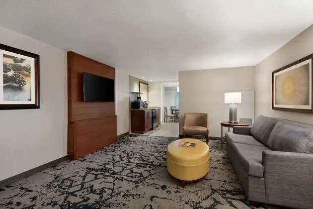Çatı Katı Süiti (Penthouse), Sigara İçilmez