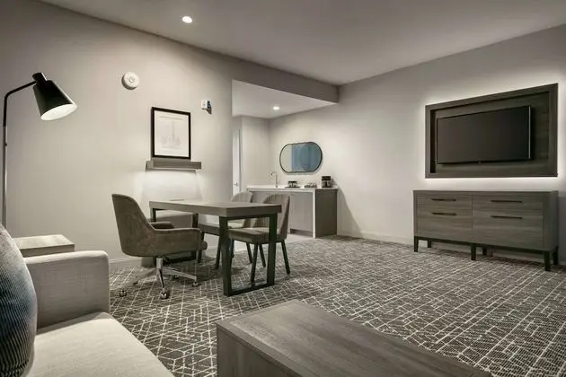 Süit, 1 En Büyük (King) Boy Yatak, Engellilere Uygun, Balkon