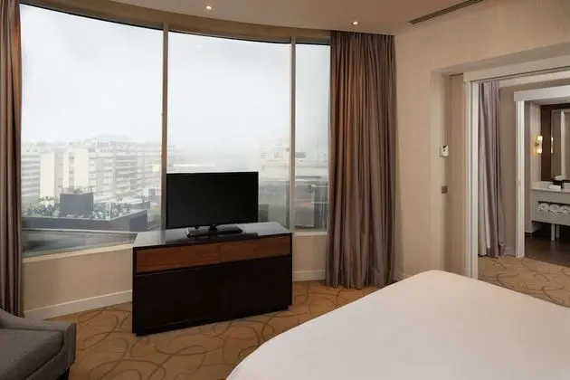 One King - One Bedroom Suite Mobility Access