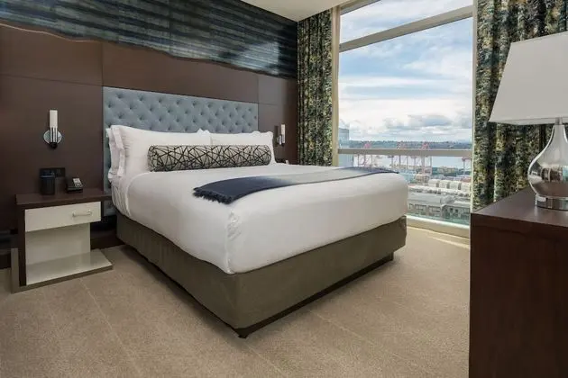 Çatı Katı Süiti (Penthouse), 1 En Büyük (King) Boy Yatak, Engellilere Uygun (Water View, Hearing)