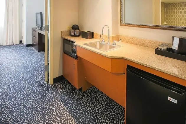 Executive, Bir En Büyük (King) Boy Yataklı, Sigara İçilmeyen