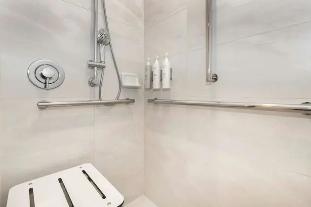 Süit, Engellilere Uygun, Sigara İçilmez