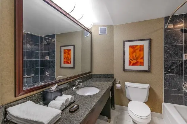 Two Double Bed Suite - ADA