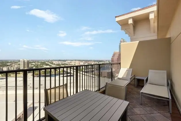 Oda, 1 En Büyük (King) Boy Yatak, Balkon