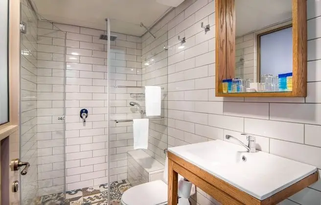 Standard Tek Büyük veya İki Ayrı Yataklı Oda