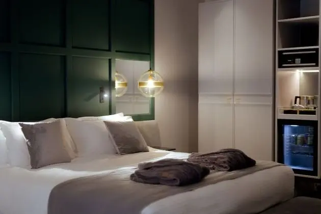 Superior Tek Büyük veya İki Ayrı Yataklı Oda, Deniz Manzaralı