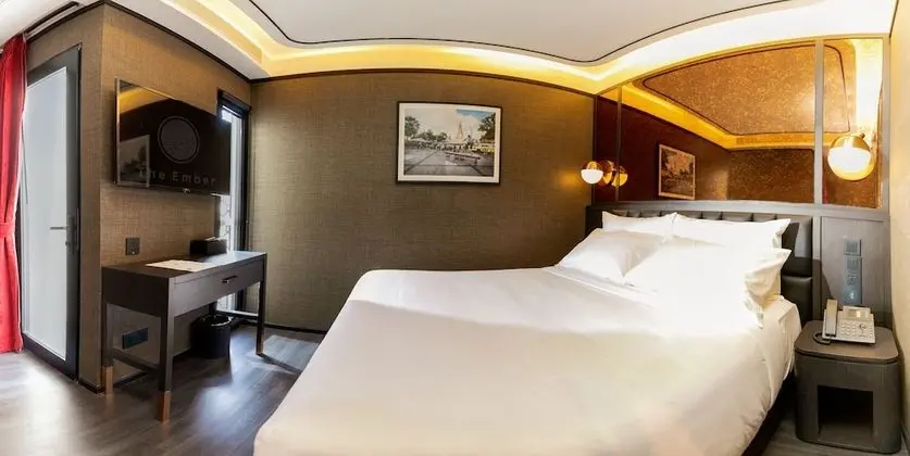 Cozy Room