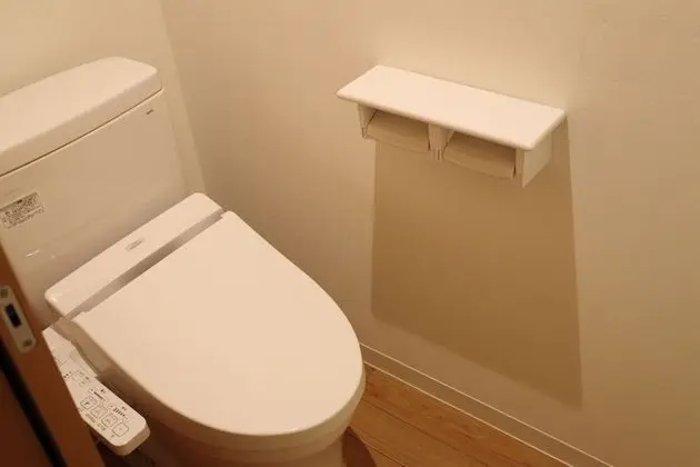 Üç Kişilik Oda, Özel Banyo