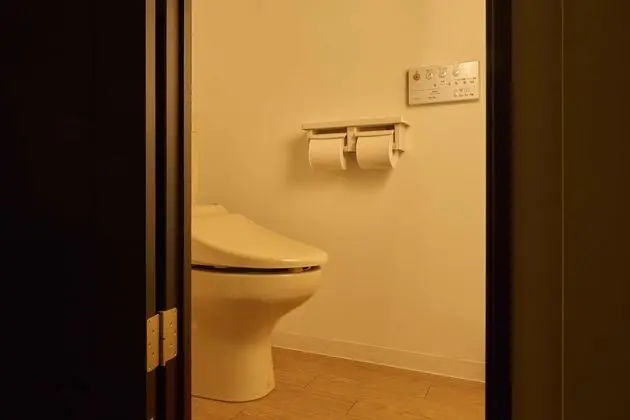 Üç Kişilik Oda, Özel Banyo