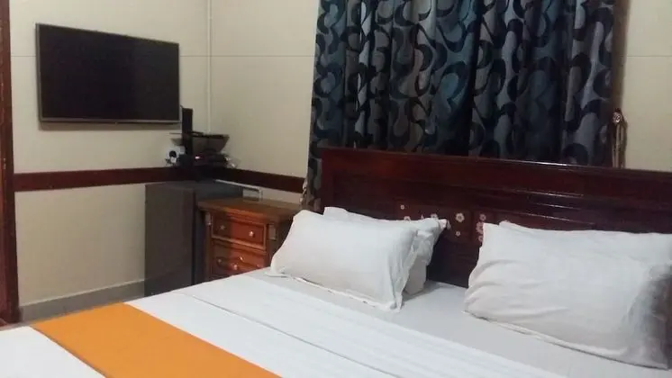 Tek Büyük veya İki Ayrı Yataklı Oda
