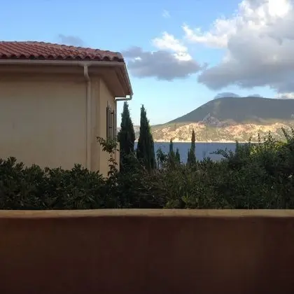 Junior Süit, Kısmi Deniz Manzarası