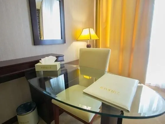 Superior Tek Büyük veya İki Ayrı Yataklı Oda