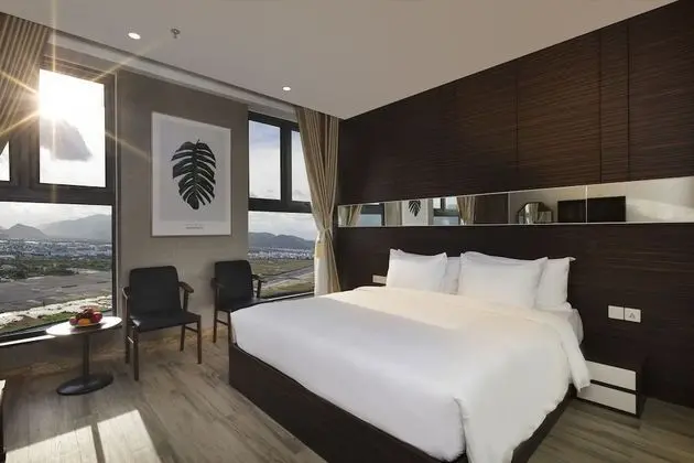 Deluxe Tek Büyük Yataklı Oda, Şehir Manzaralı