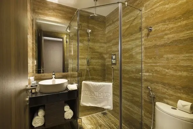 Superior Tek Büyük Yataklı Oda, Şehir Manzaralı