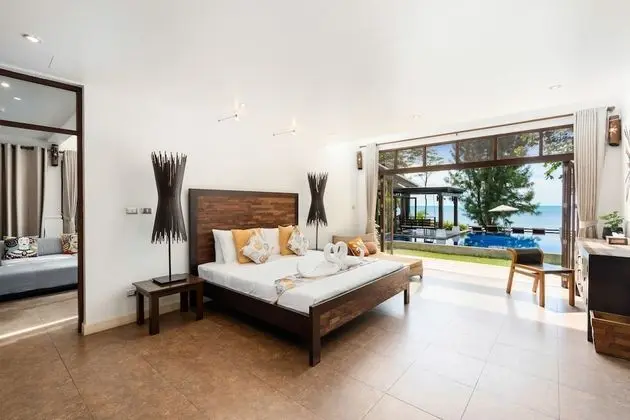 Luxury Villa, 3 Yatak Odası, Deniz Manzaralı, Denize Sıfır