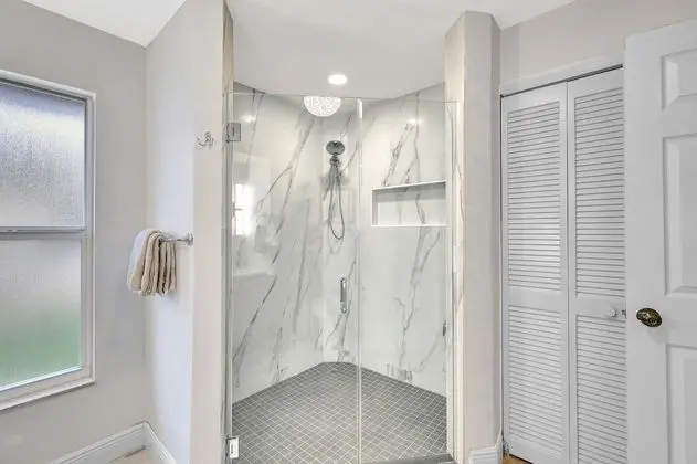 Deluxe Villa, 4 Yatak Odası, Kişiye Özel Havuzlu, Kanal Manzaralı