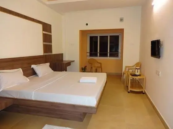 Super Deluxe Non - AC Room