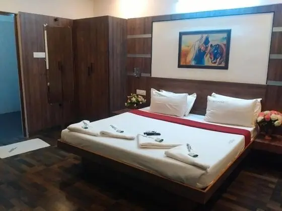 Super Deluxe Non - AC Room