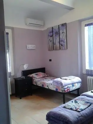 Ortak Ranzalı Oda, Karma Ranzalı Oda, Engellilere Uygun (5 Pax)