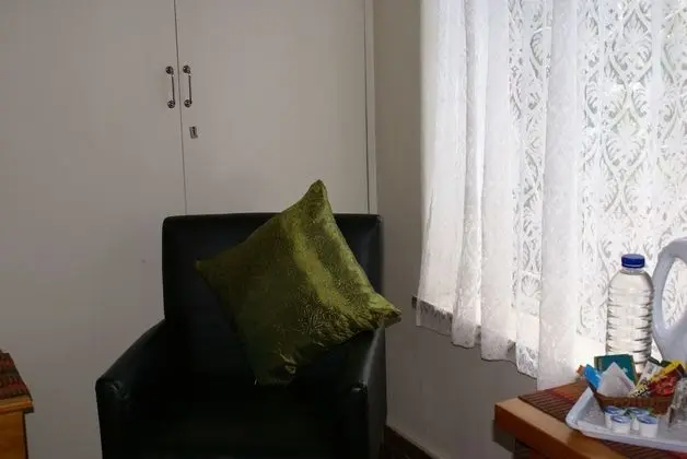 Standard Single / Double Room