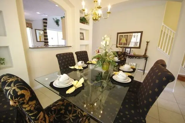 Family Villa, Kişiye Özel Havuzlu, Bahçeli
