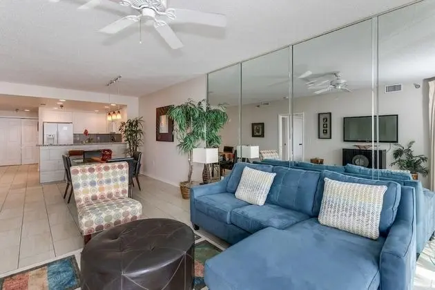Two Bedroom Gulf Front Condo, Beach Chairs Included