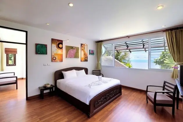 4-Bedroom Villa