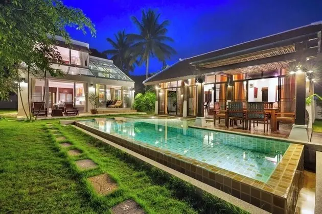 4-Bedroom Villa
