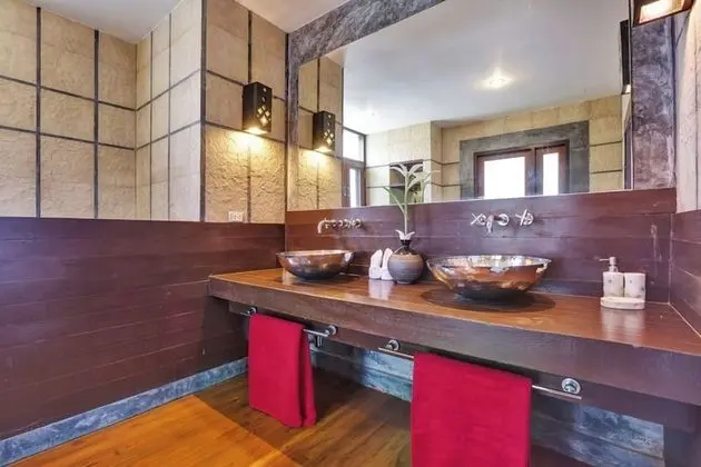 4-Bedroom Villa