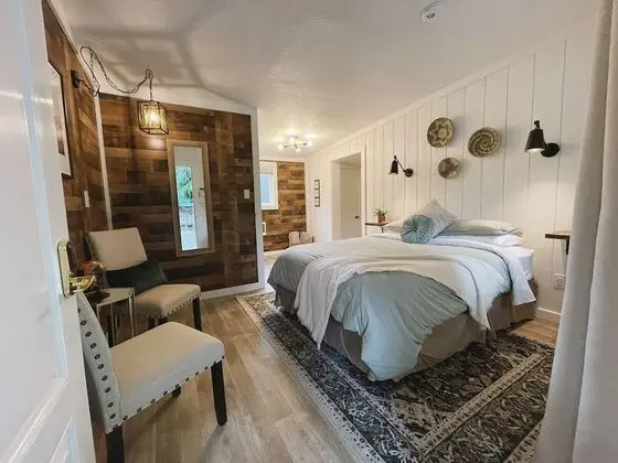 Premium Süit, 2 Büyük (Queen) Boy Yatak, Sigara İçilmez, Küçük Mutfak