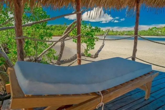 Deluxe Tek Büyük Yataklı Oda, Balkon, Deniz Manzaralı