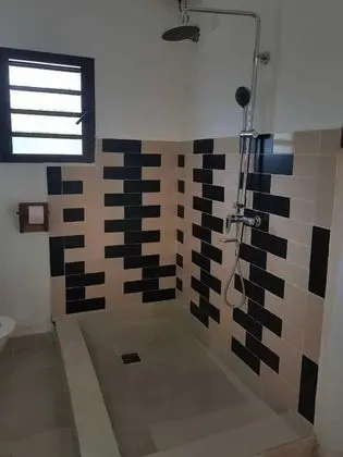 Deluxe Tek Büyük Yataklı Oda, Balkon, Deniz Manzaralı