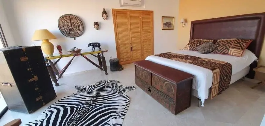 Tek Büyük Yataklı Oda (Zanzibar)