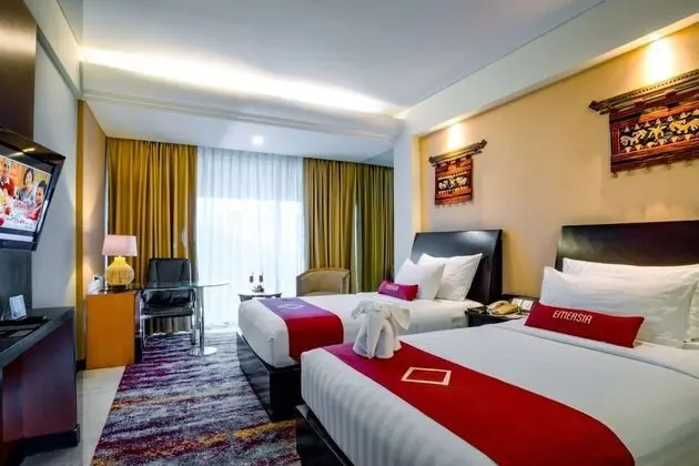 Executive Oda, 2 Tek Kişilik Yatak, Havuz Manzaralı
