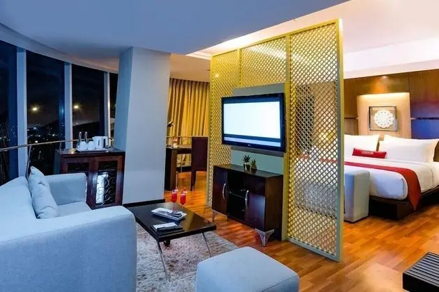 Ocean Suite King Bed
