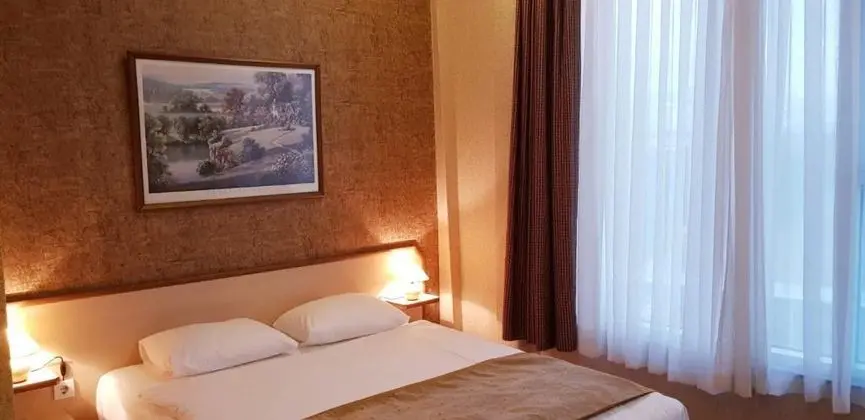 Ekonomik Oda, Bahçe Manzaralı