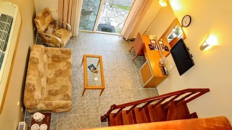 Garden Suite, Bahçe Manzaralı, Bahçe Katı
