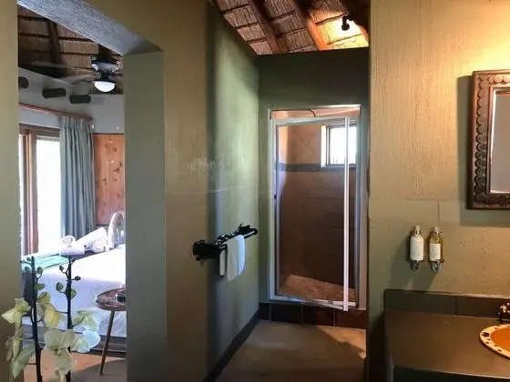 Deluxe Dağ Evi, Veranda, Nehir Manzaralı (Rondawel 1)
