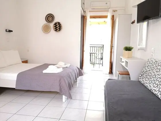 Stüdyo, Bahçe Manzaralı