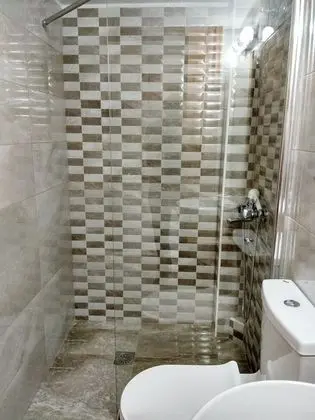 Stüdyo, Bahçe Manzaralı